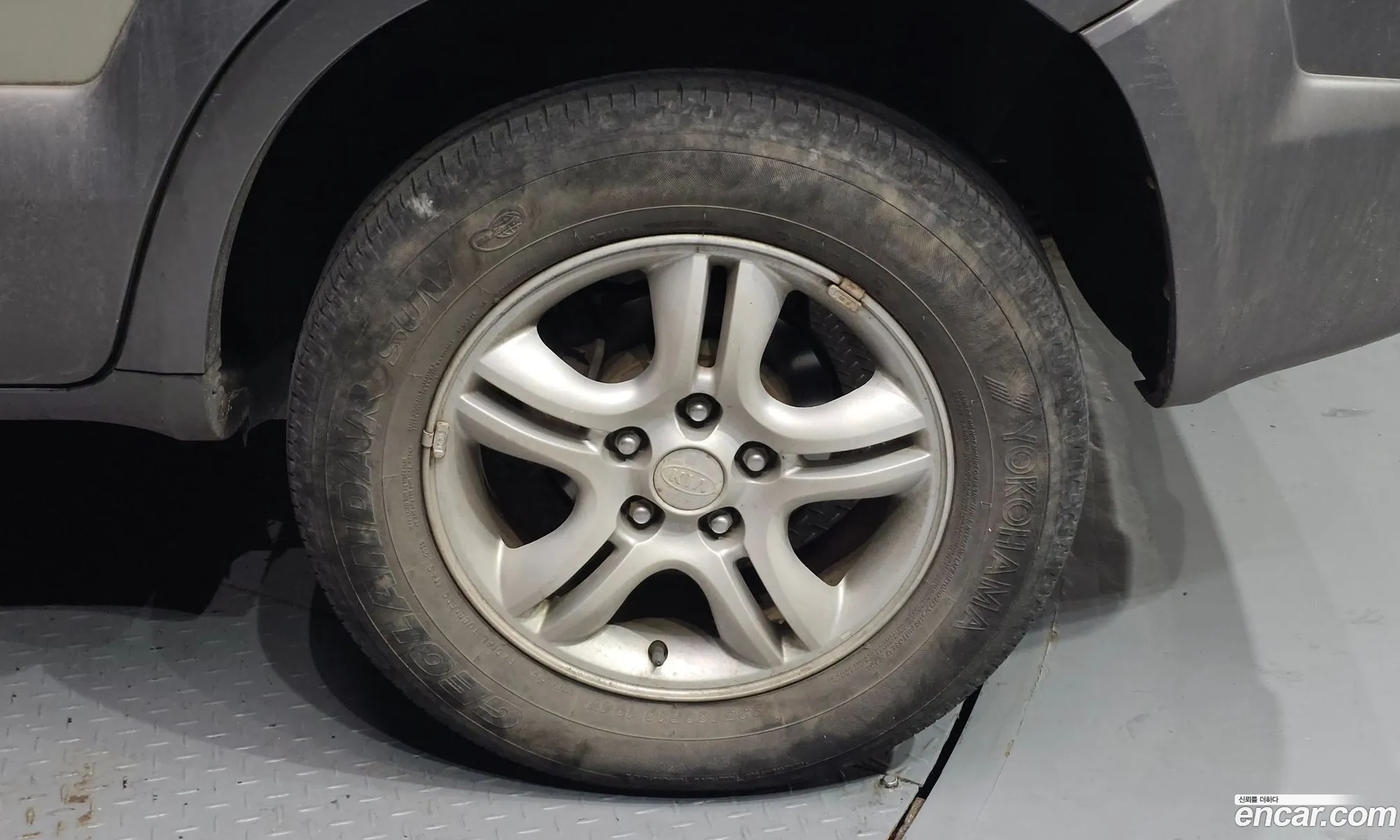 Hyundai Tucson 2009 — 17