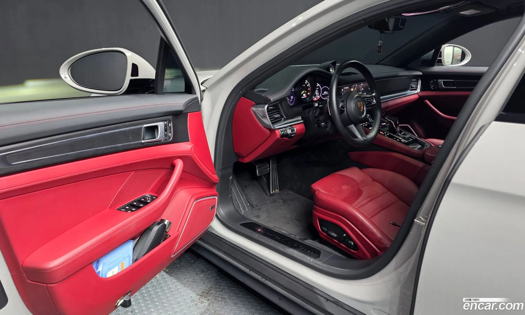 Porsche Panamera 2022 WP0AE2977NL125780 — 2