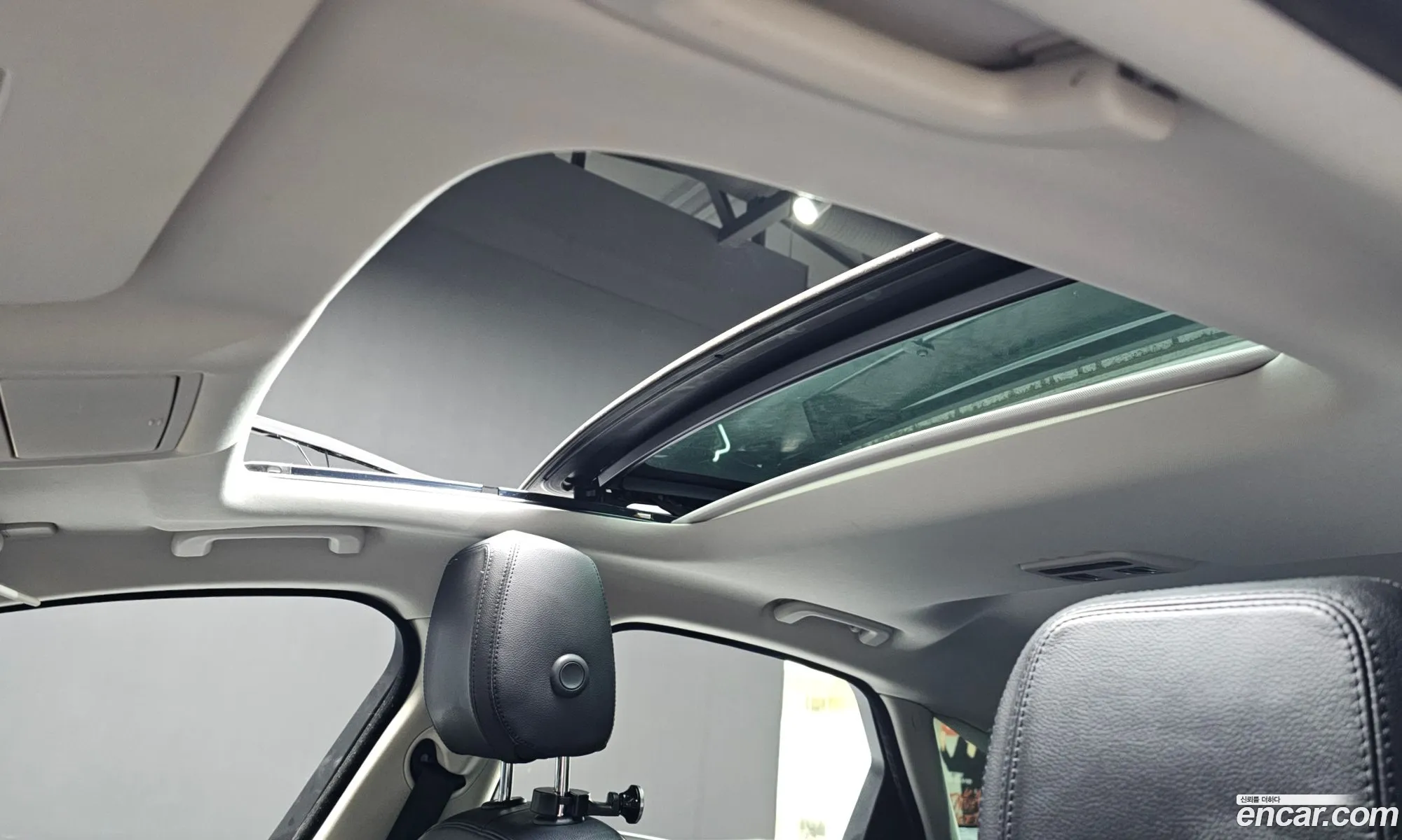 Jaguar XF 2018 — 3