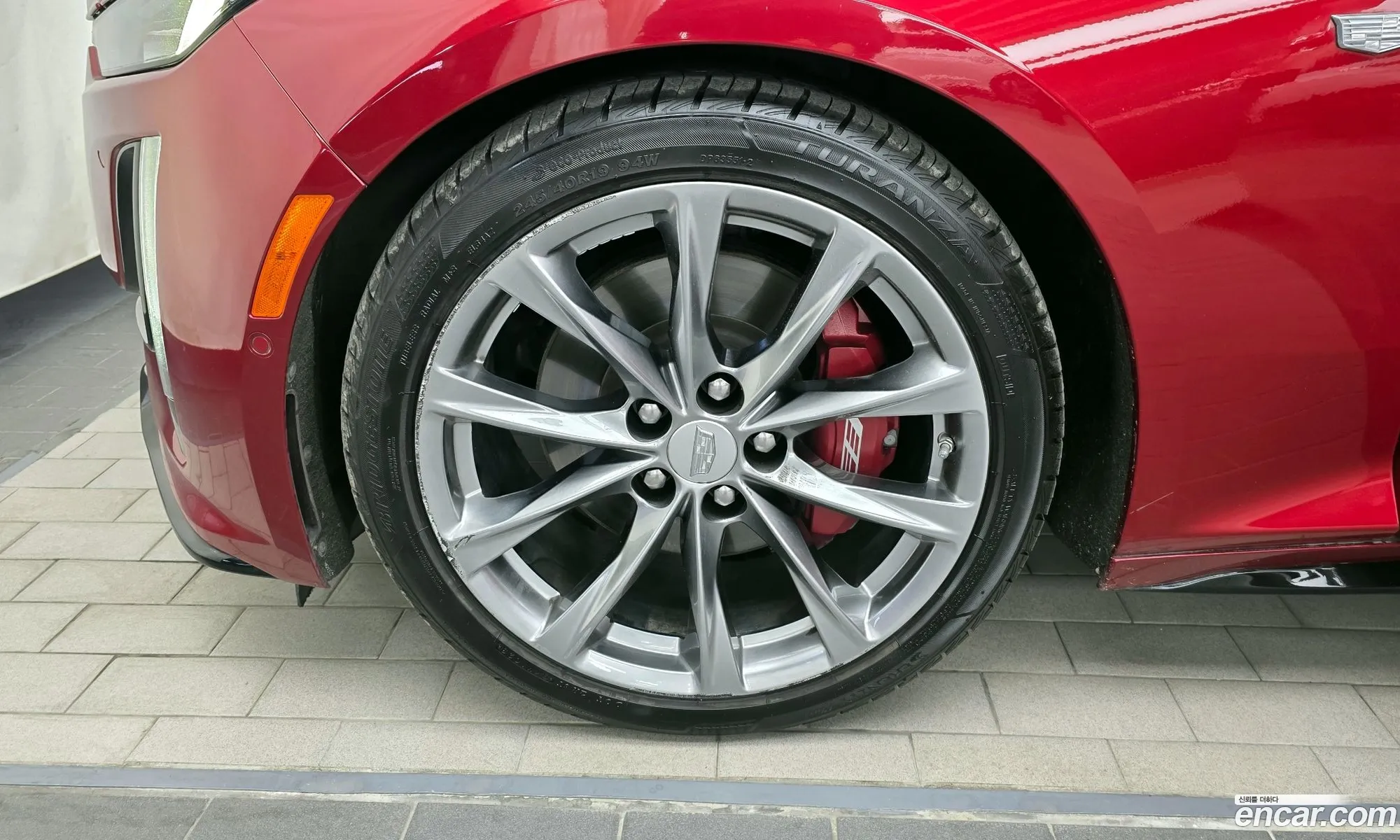 Cadillac CT5 2020 — 17