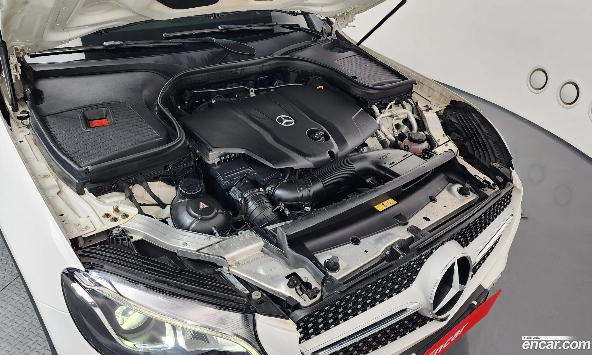 Mercedes-Benz GLC-Class X253 2018 WDC0J0FBXJF364120 — 3