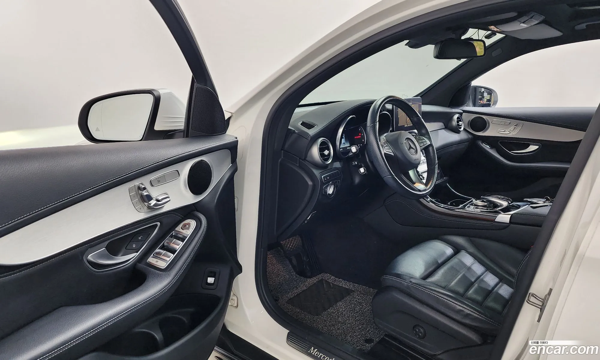 Mercedes-Benz GLC-Class X253 2018 WDC0J0FBXJF364120 — 11