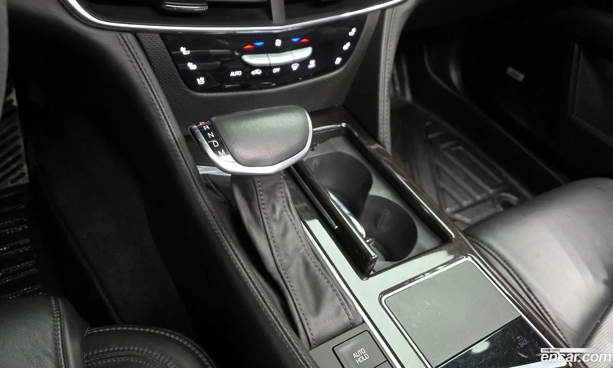 Cadillac CT6 2017 1G6K95RS2HU131373 — 20