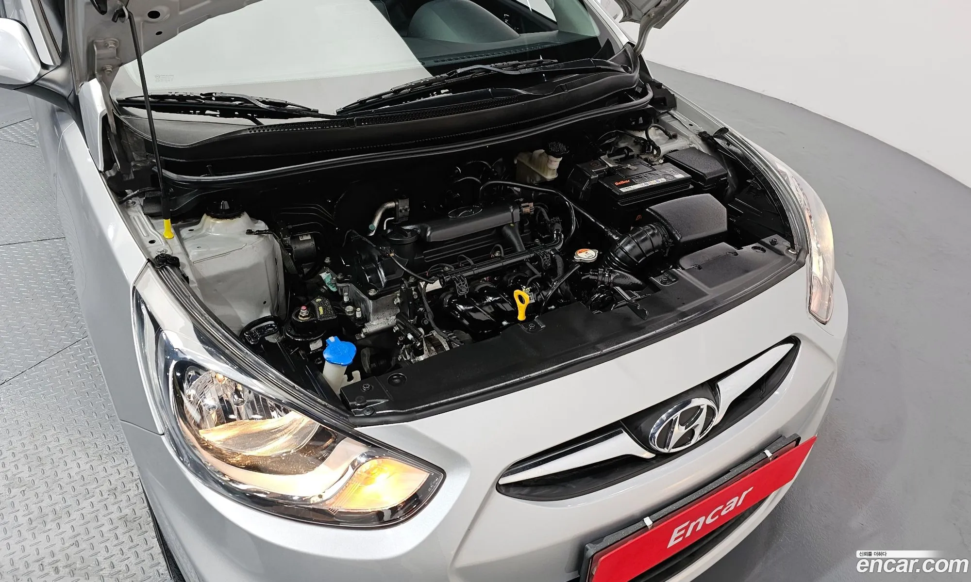 Hyundai Accent 2014 — 2