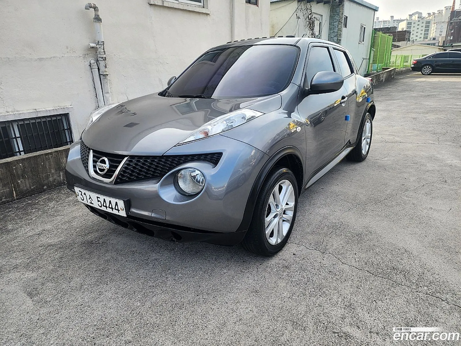 Nissan Juke 2014 — 18