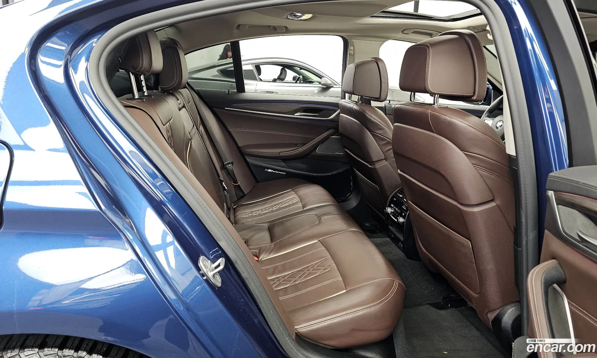 BMW 5 Series 2021 — 15