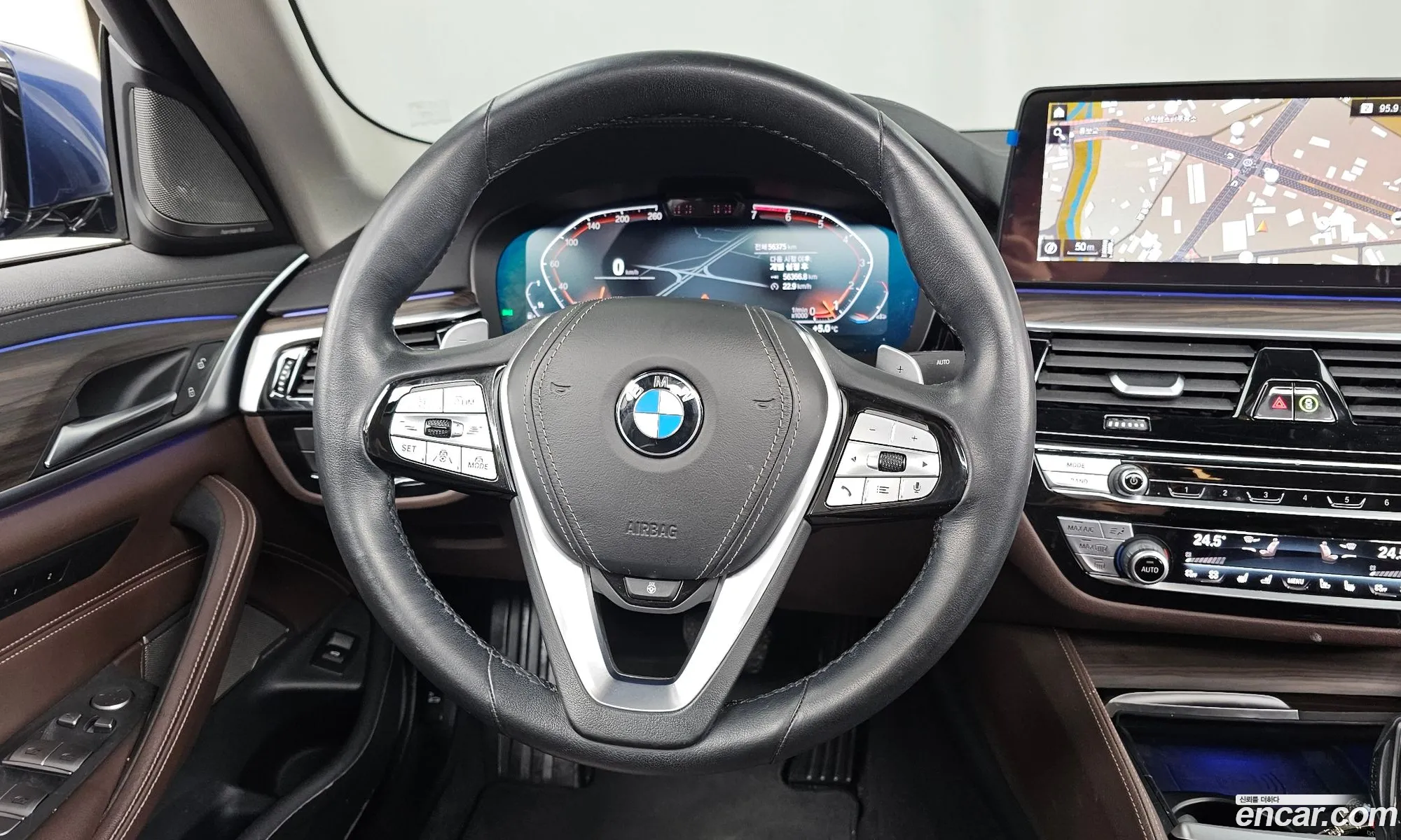 BMW 5 Series 2021 — 8
