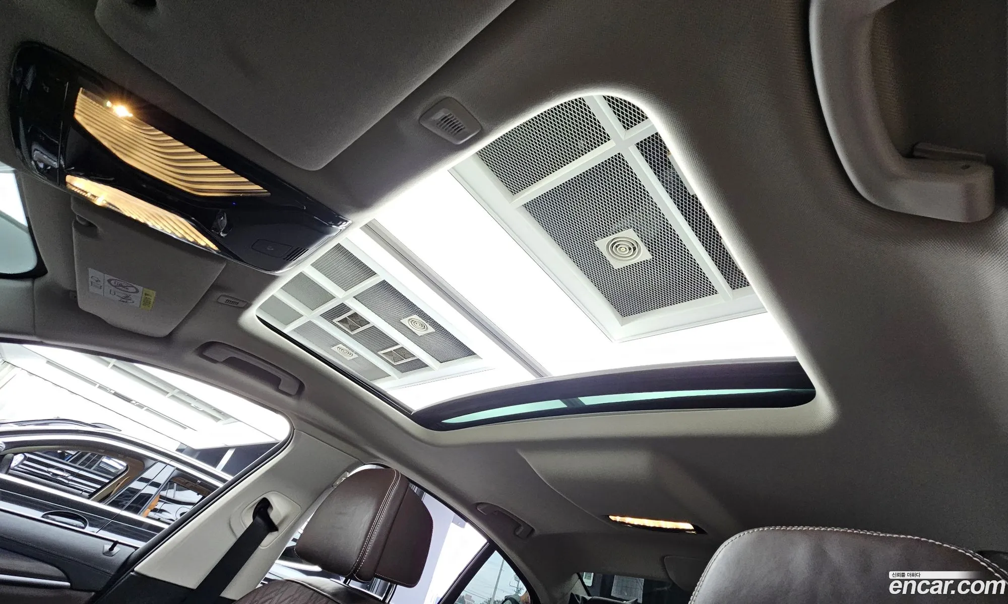 BMW 5 Series 2021 — 17
