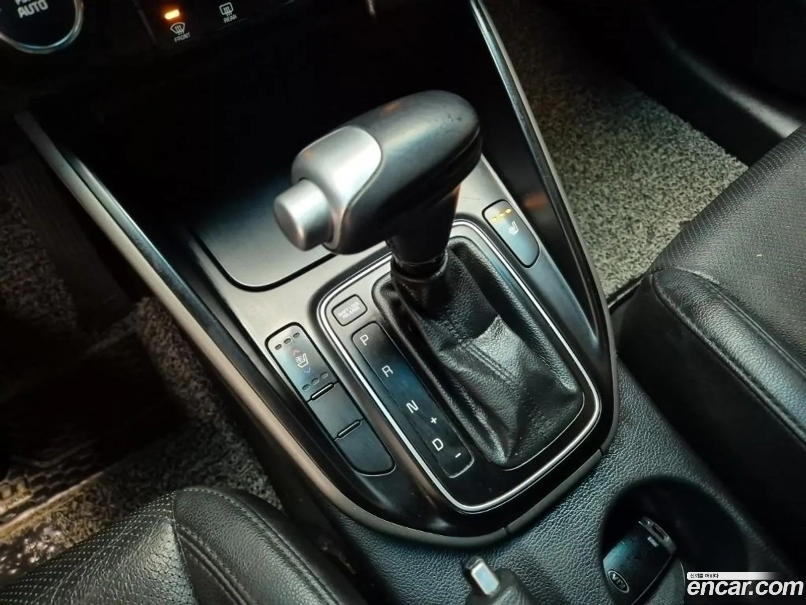 Kia Carens 2014 — 10