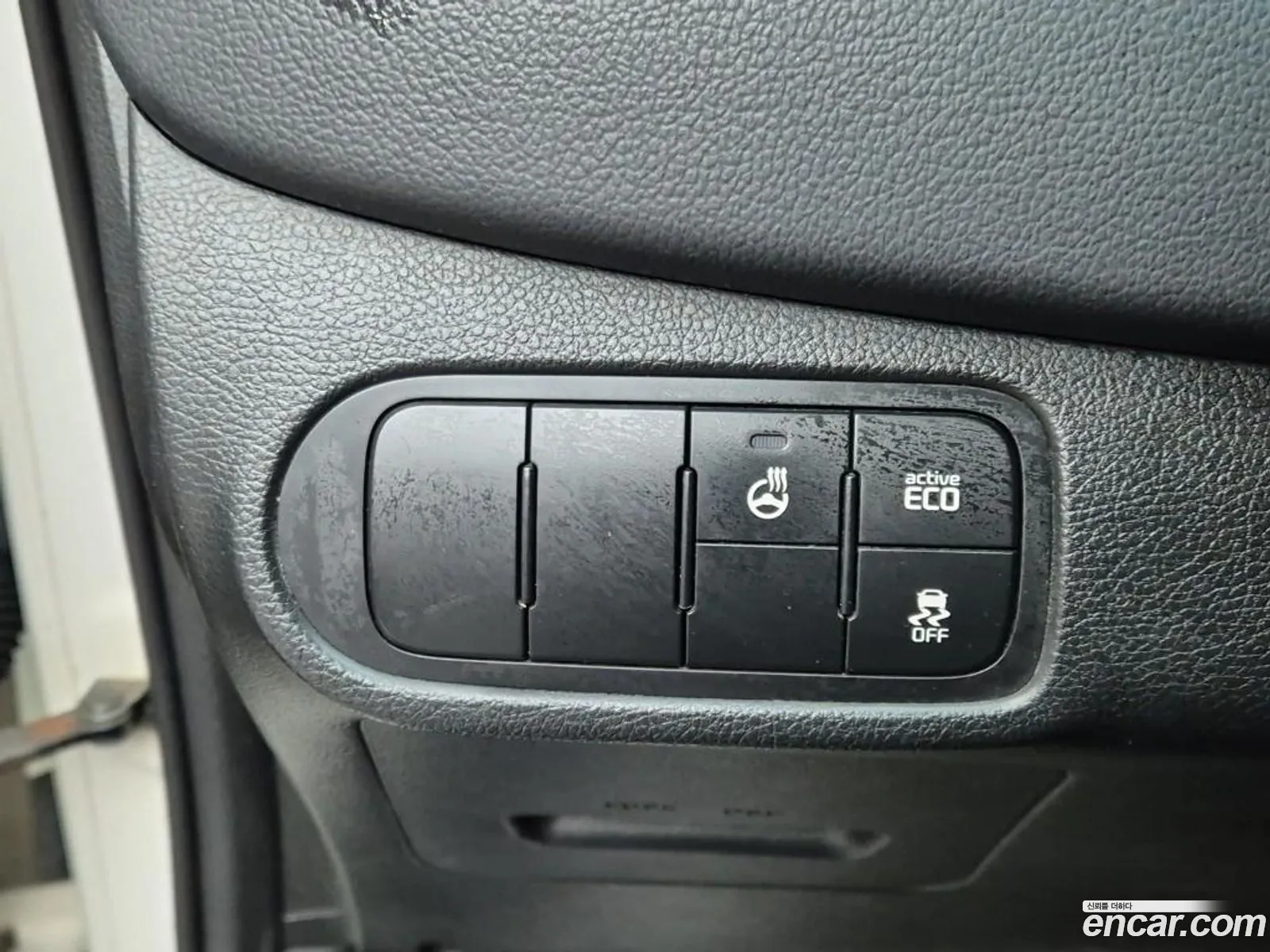 Kia Carens 2014 — 13
