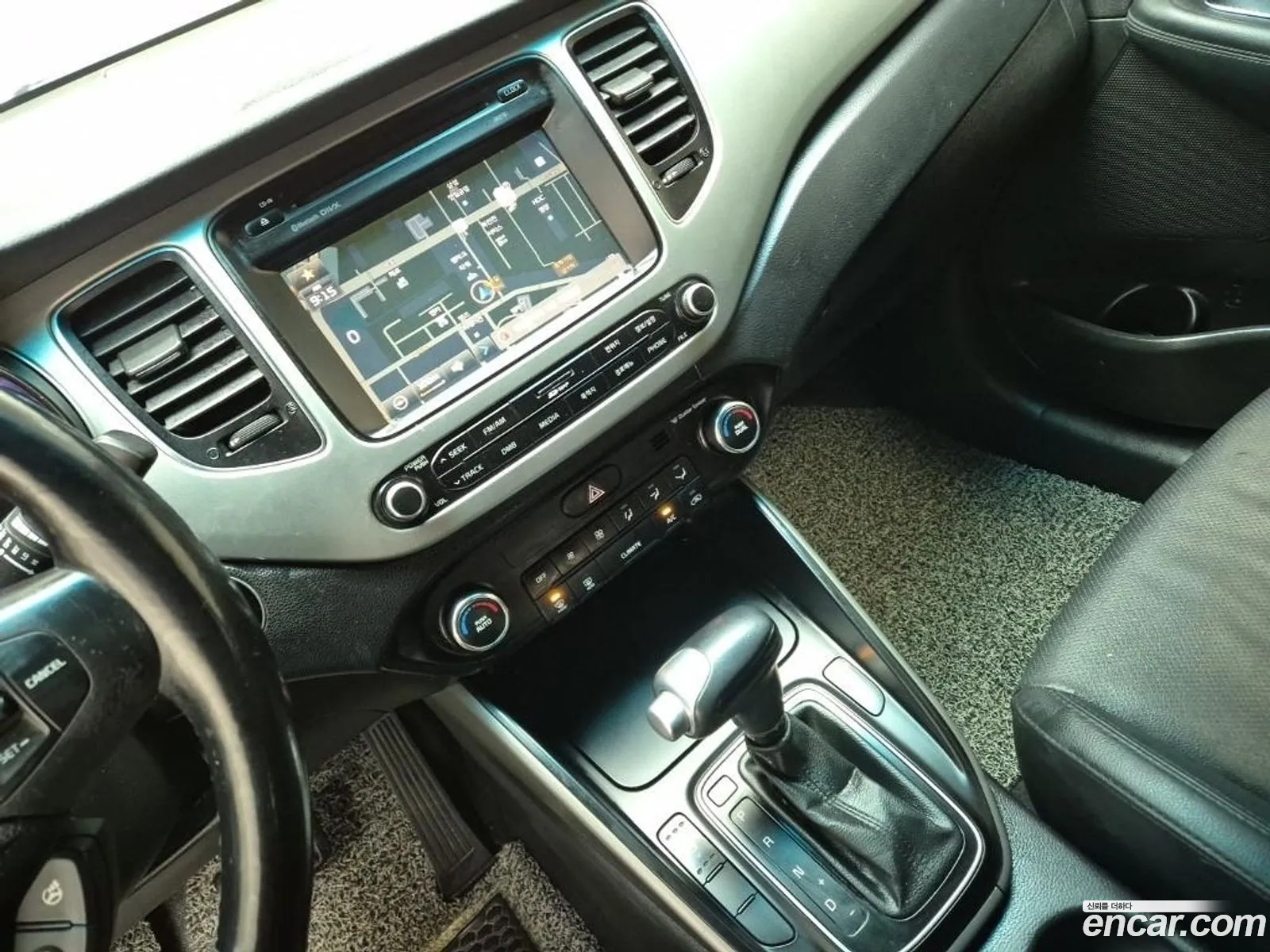 Kia Carens 2014 — 16