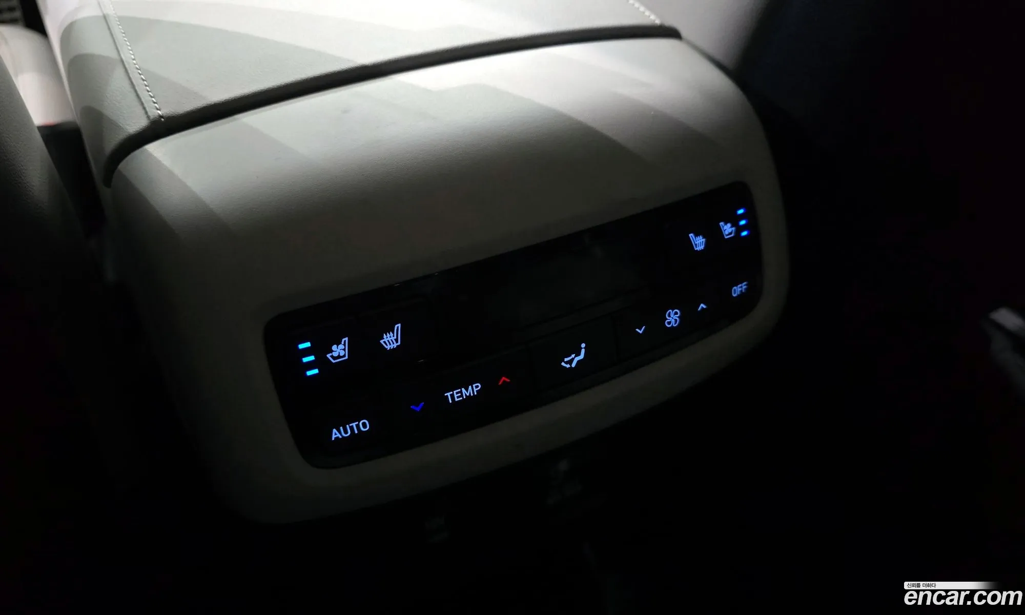 Hyundai Palisade 2023 — 18