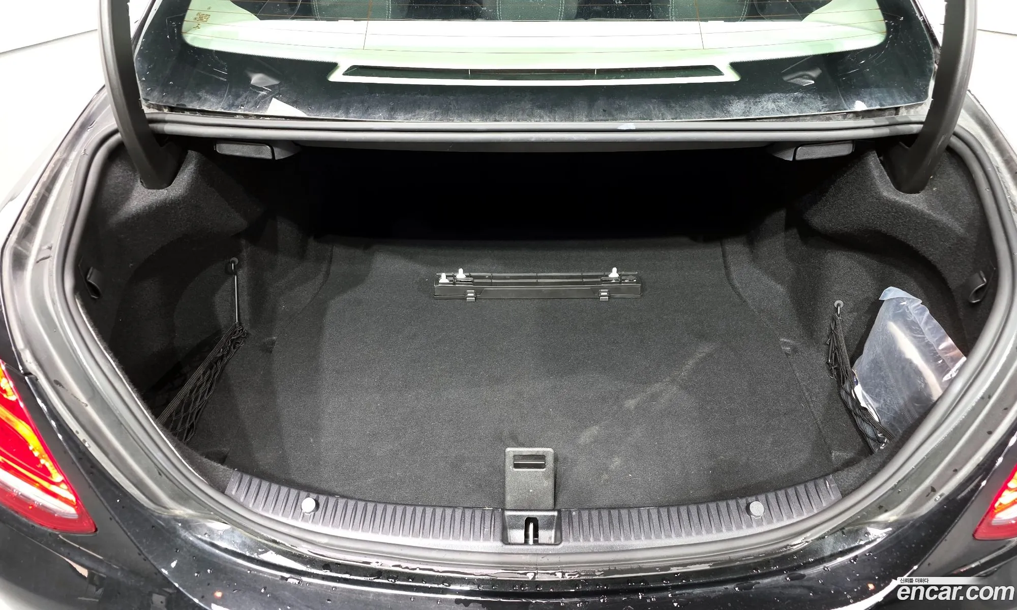 Mercedes-Benz C-Class W205 2017 — 6