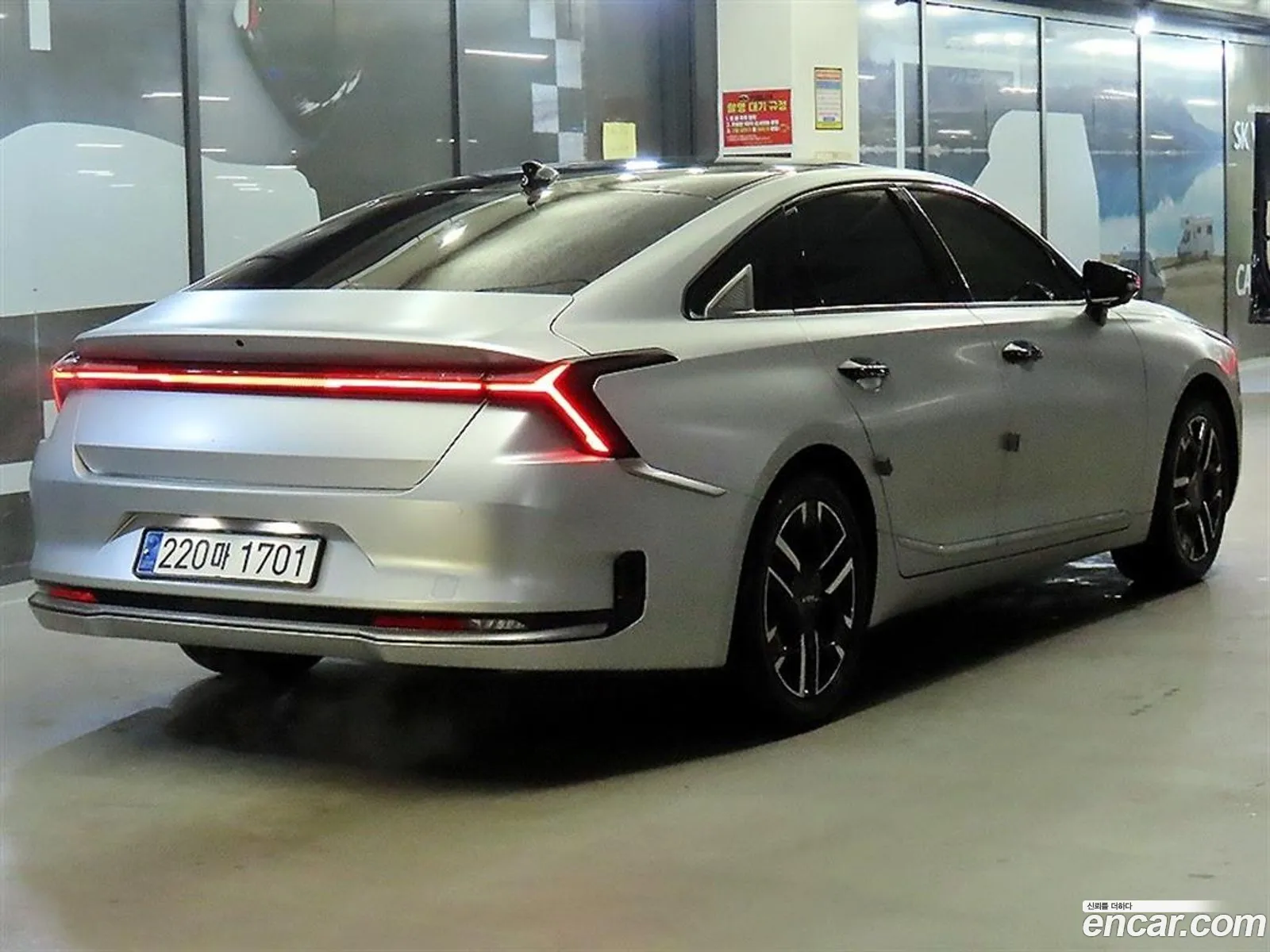 Kia K8 2025 — 4