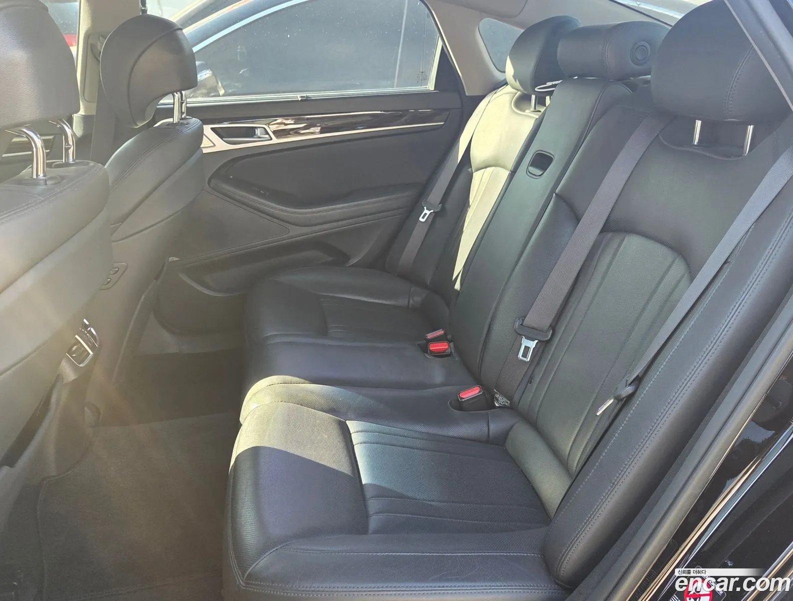 Genesis G80 2017 — 15