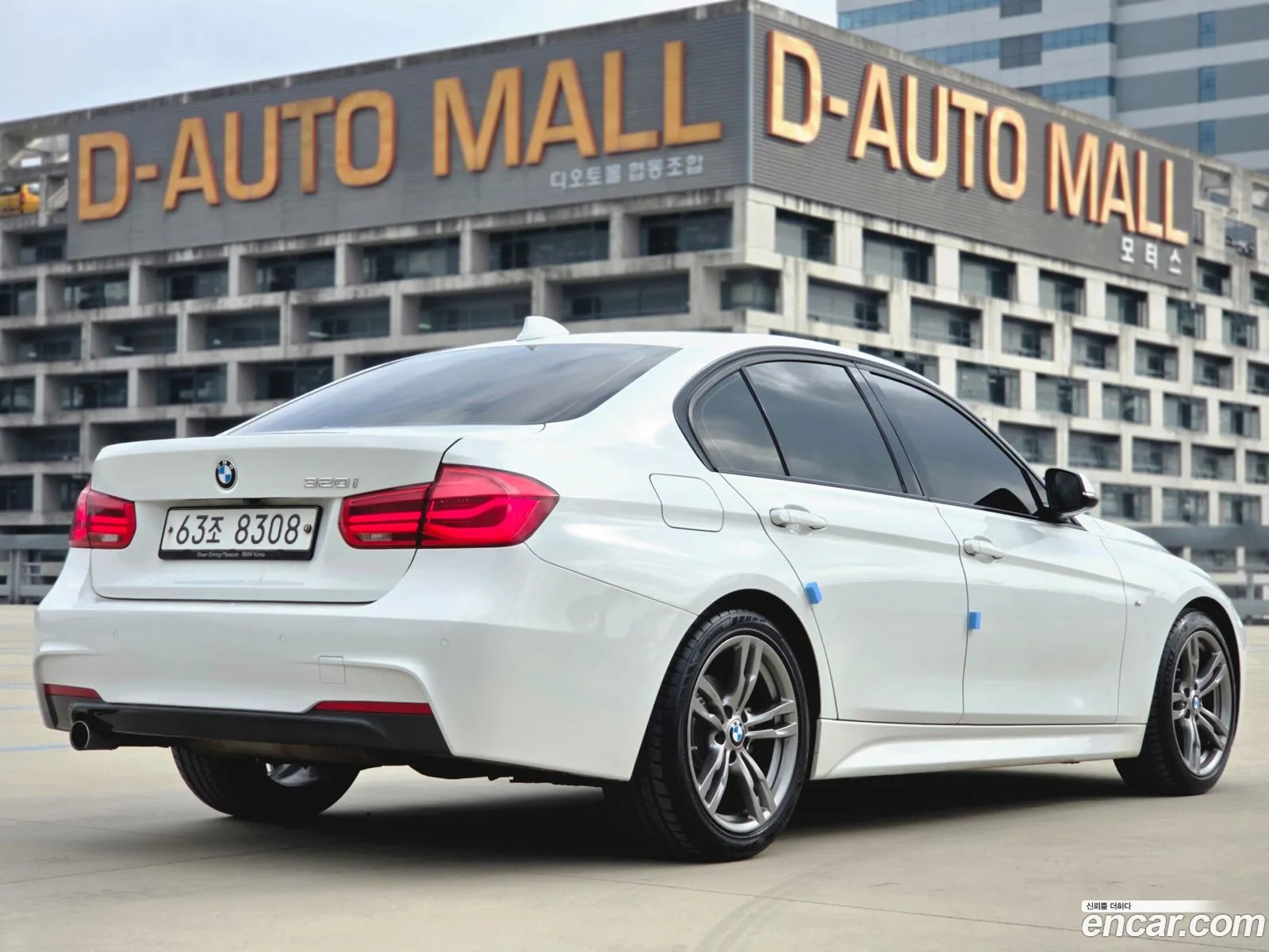 BMW 3 Series 2018 — 5