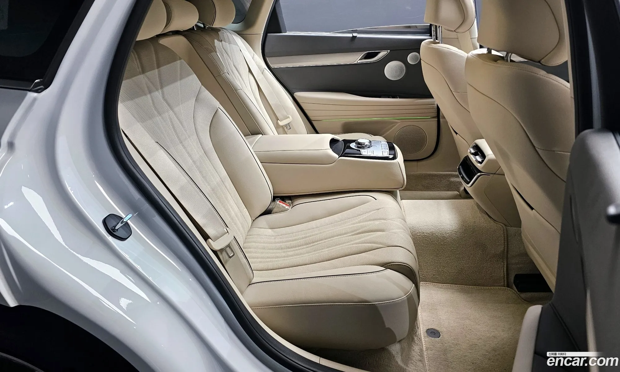 Genesis G80 2024 — 10