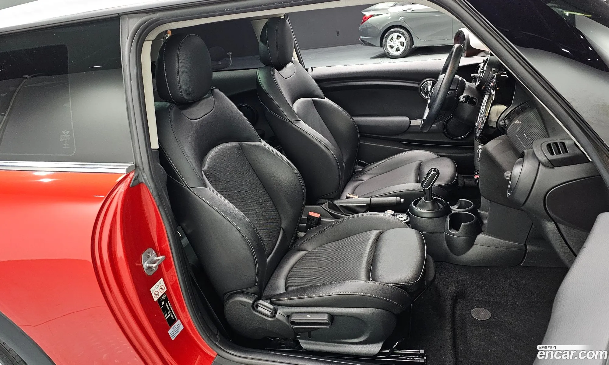 Mini Cooper D 2018 — 11