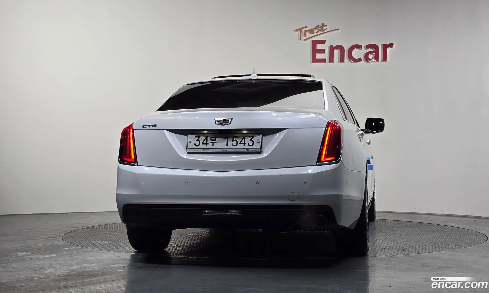 Cadillac CT6 2018 — 11