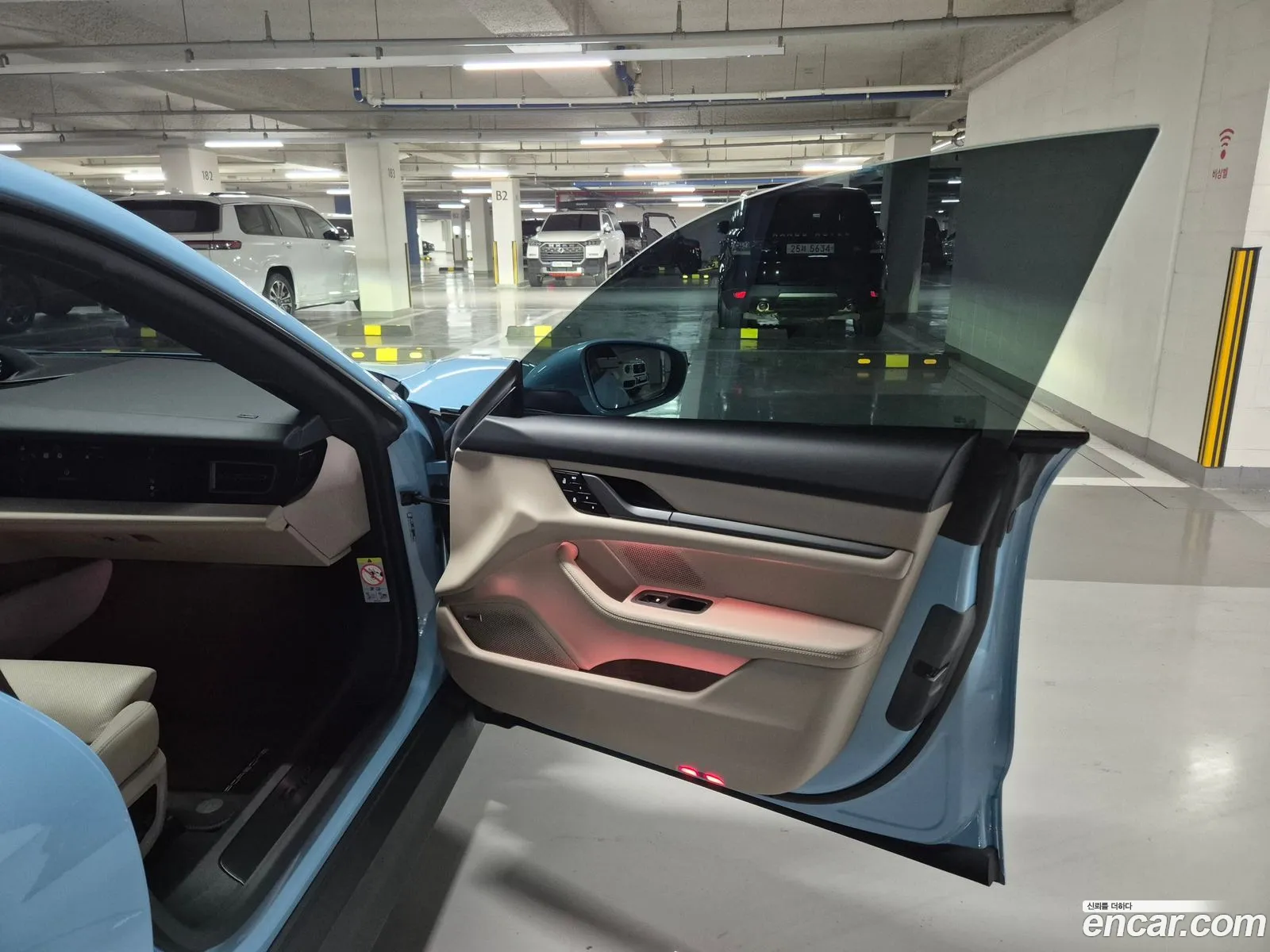 Porsche Taycan 2025 — 5