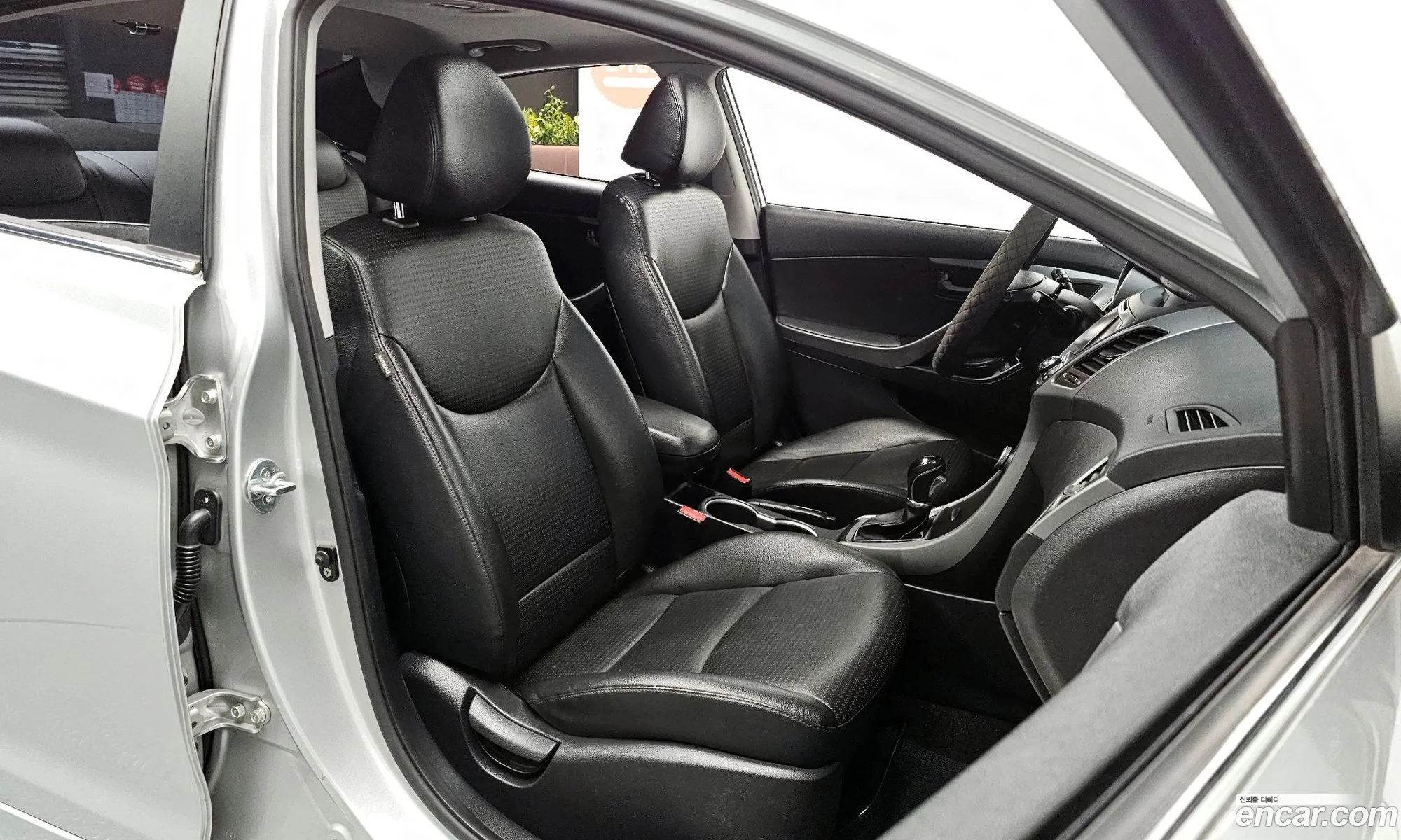 Hyundai Elantra 2014 — 2