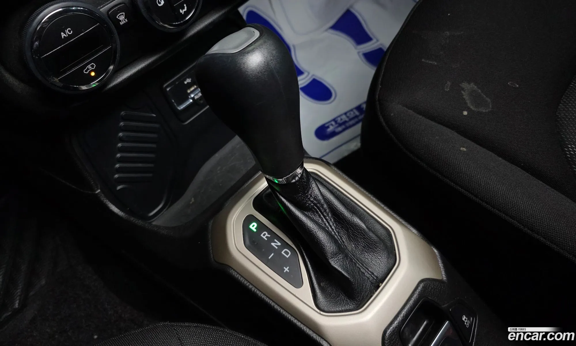 Jeep Renegade 2016 1C4BU0000GPC96174 — 7