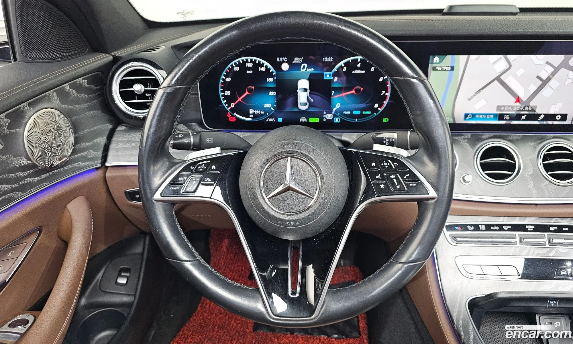 Mercedes-Benz E-Class W213 2022 — 18