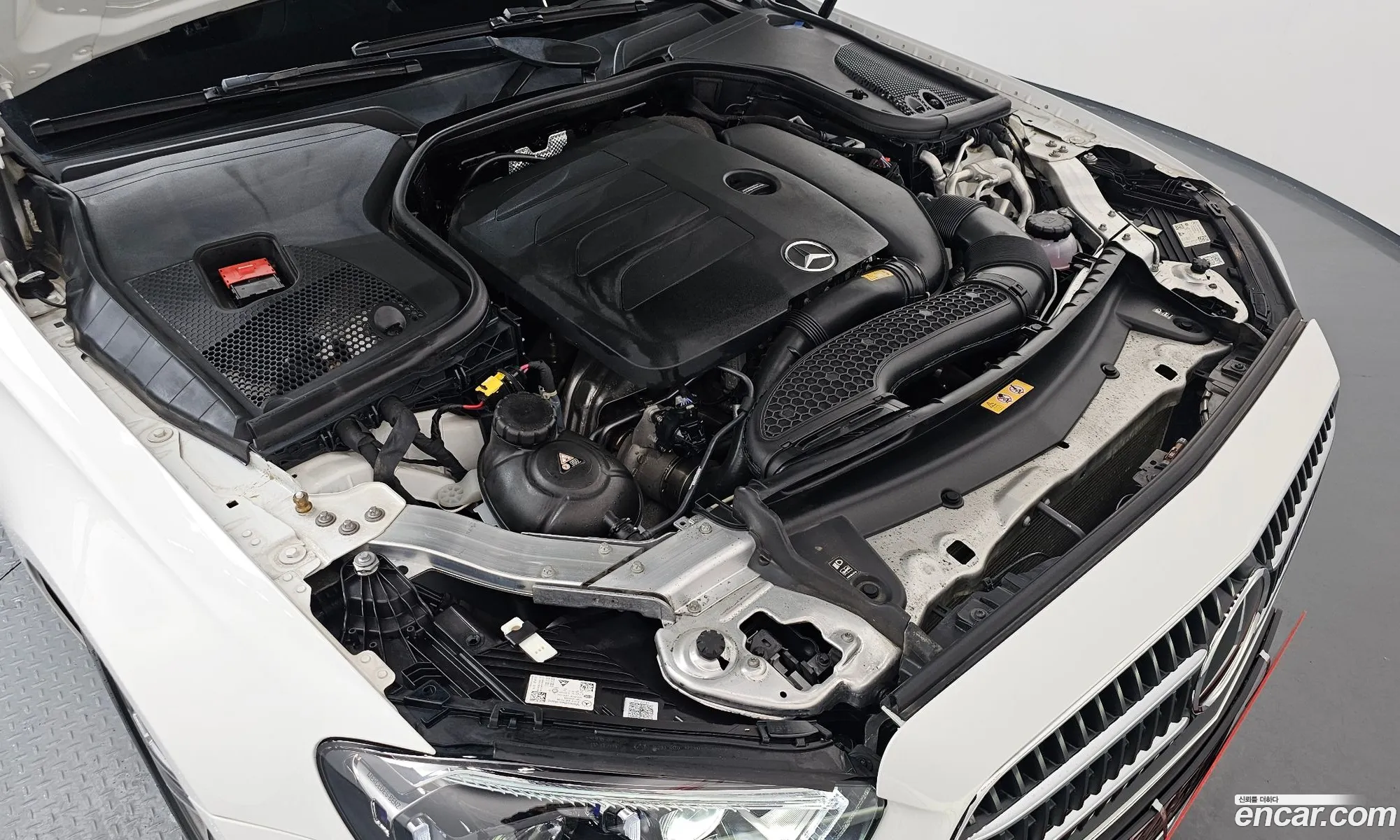 Mercedes-Benz E-Class W213 2022 — 11