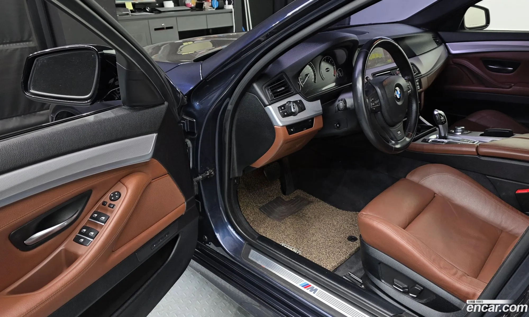BMW 5 Series 2012 WBAXB9104CDX41211 — 20