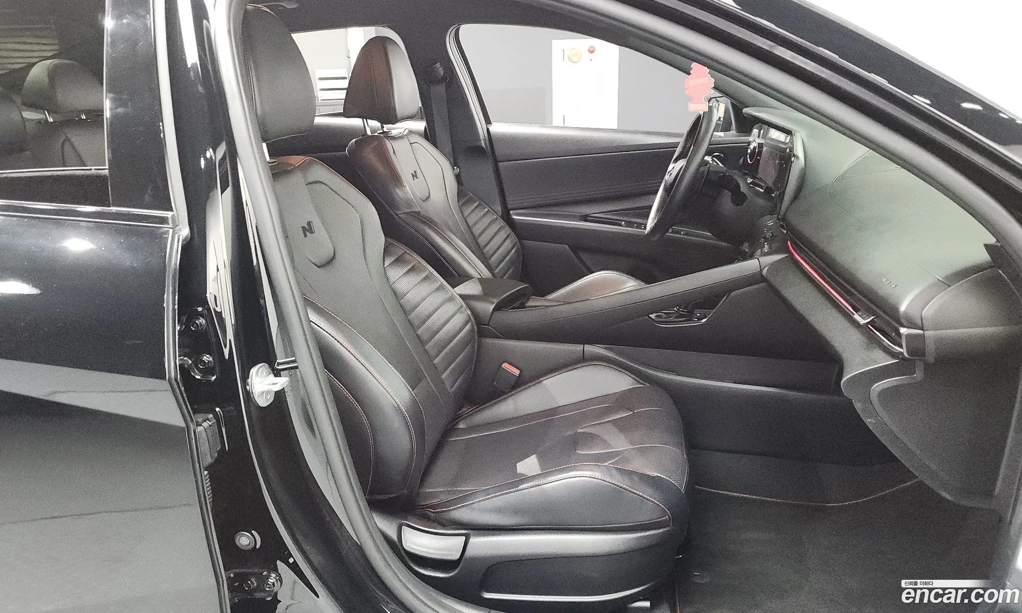 Hyundai Elantra 2021 — 19