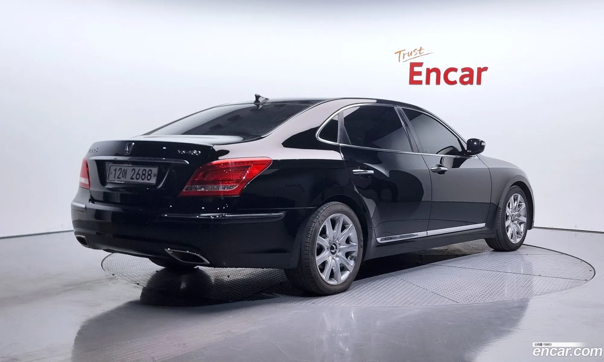 Hyundai Equus 2009 — 10