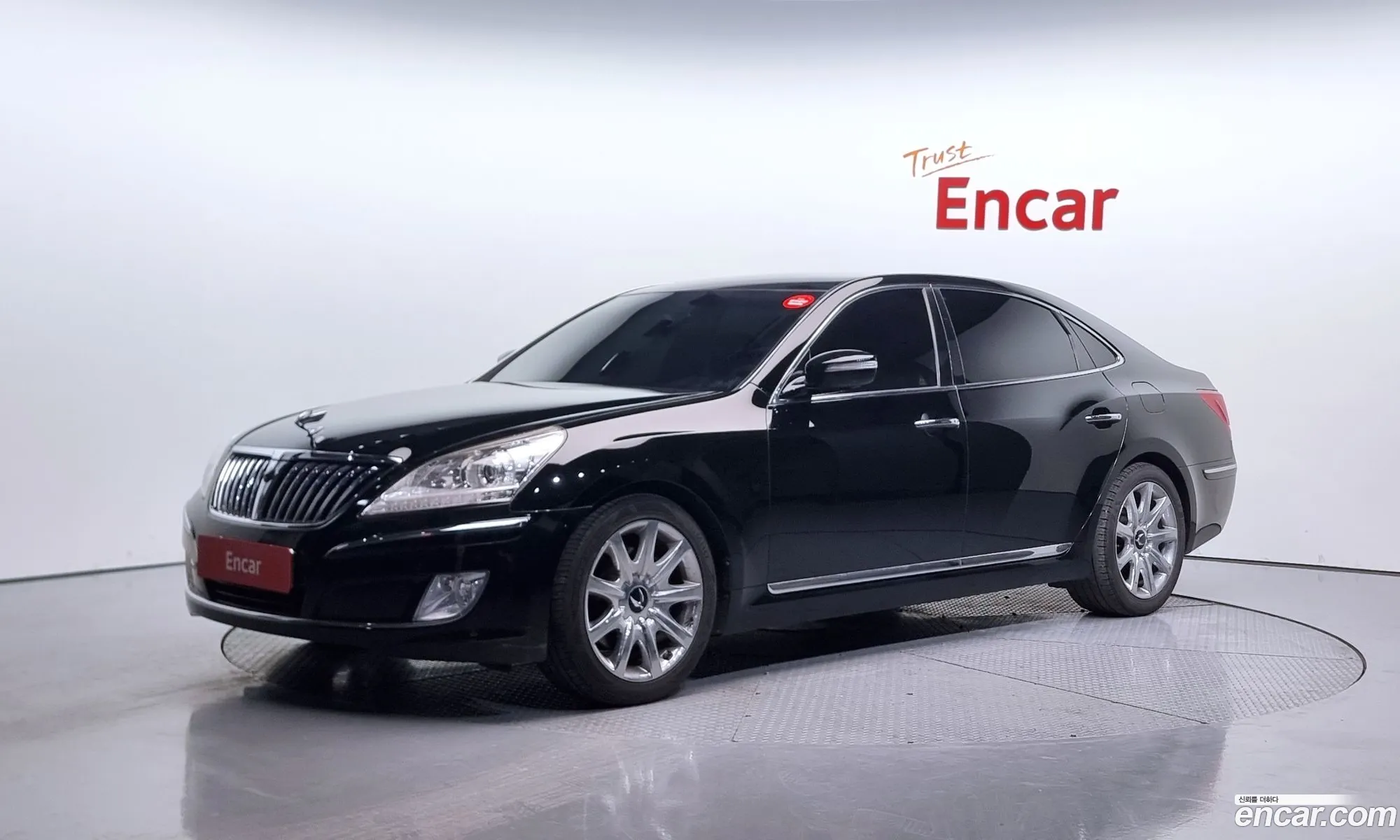 Hyundai Equus 2009 — 19