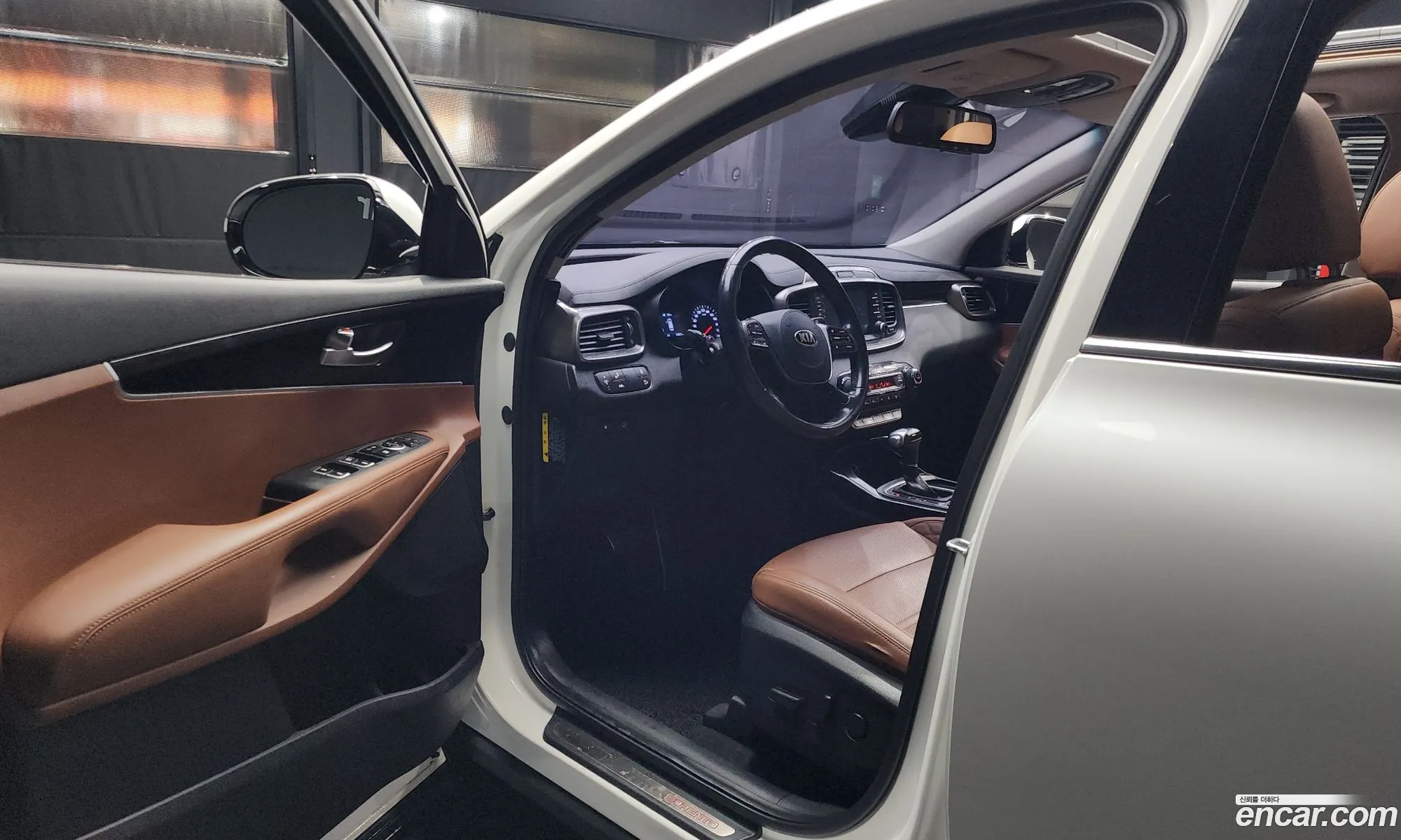 Kia Sorento 2019 KNAPH81BBLA566765 — 17