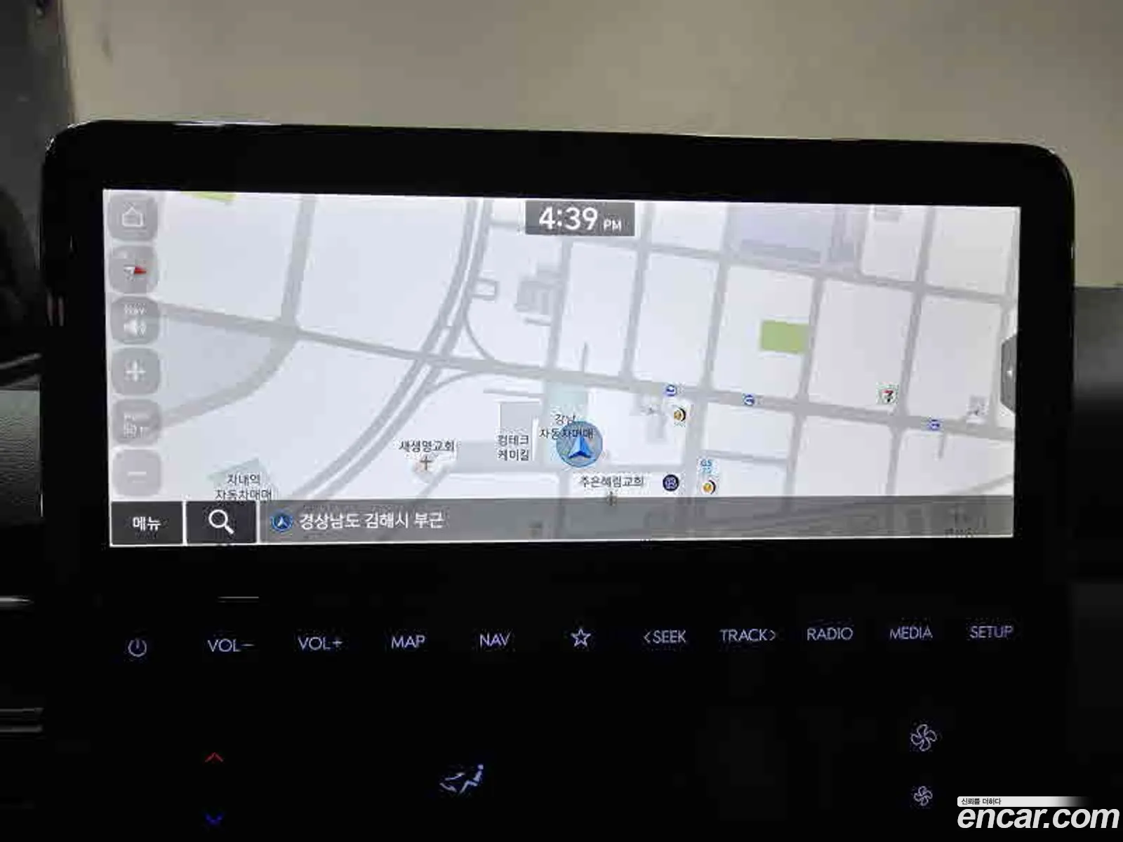 Hyundai Staria 2024 — 7