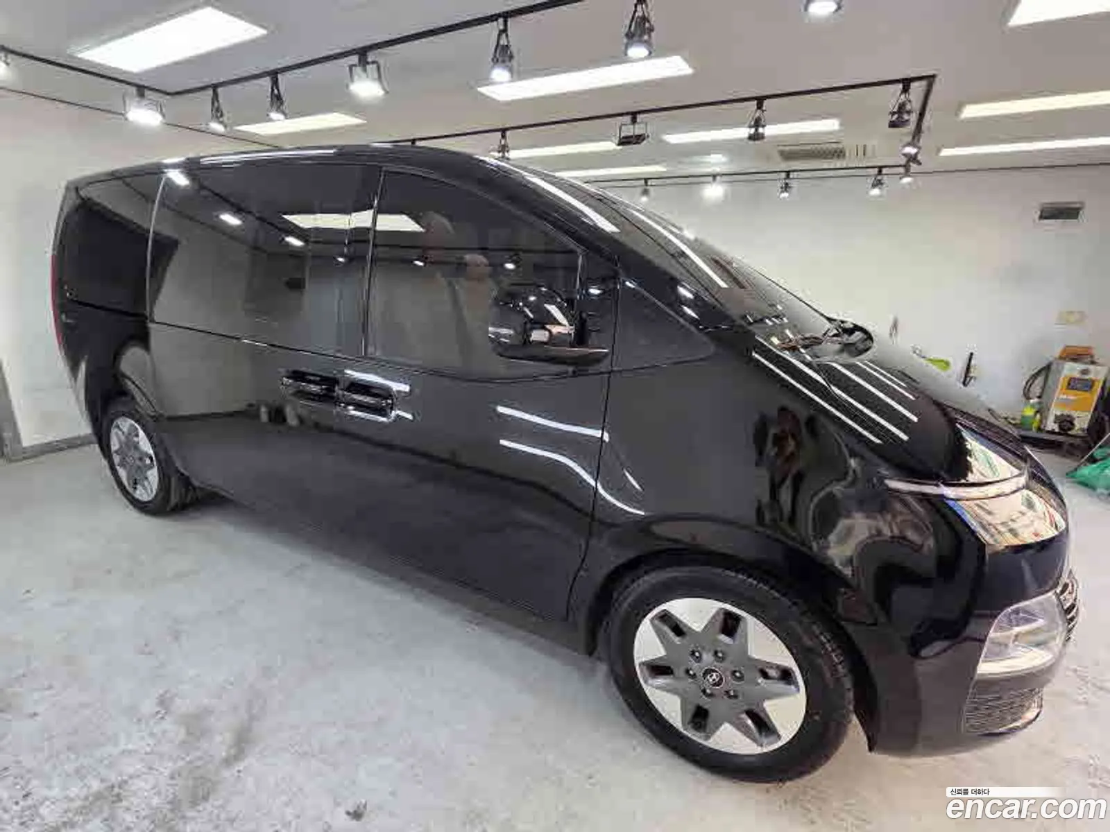 Hyundai Staria 2024 — 9