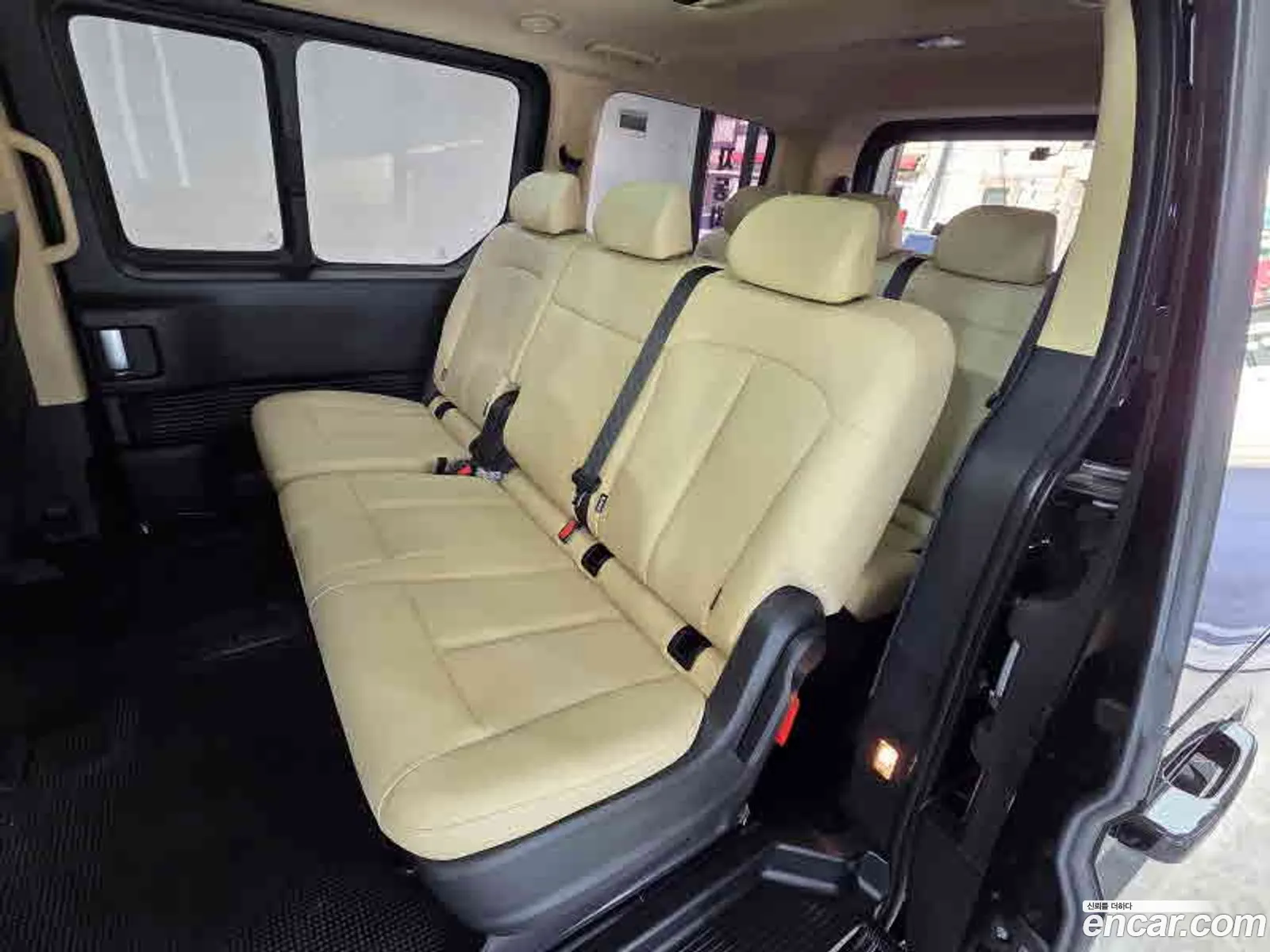 Hyundai Staria 2024 — 20