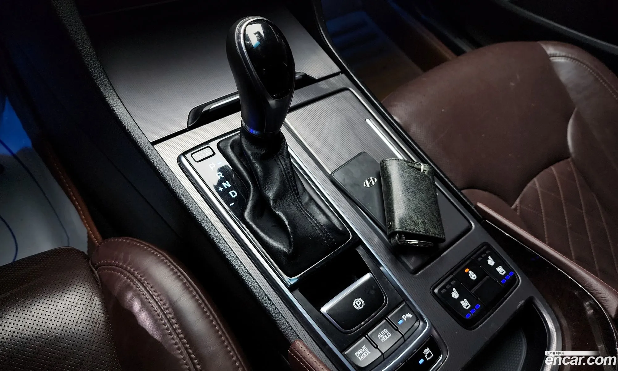 Hyundai Aslan 2015 — 20