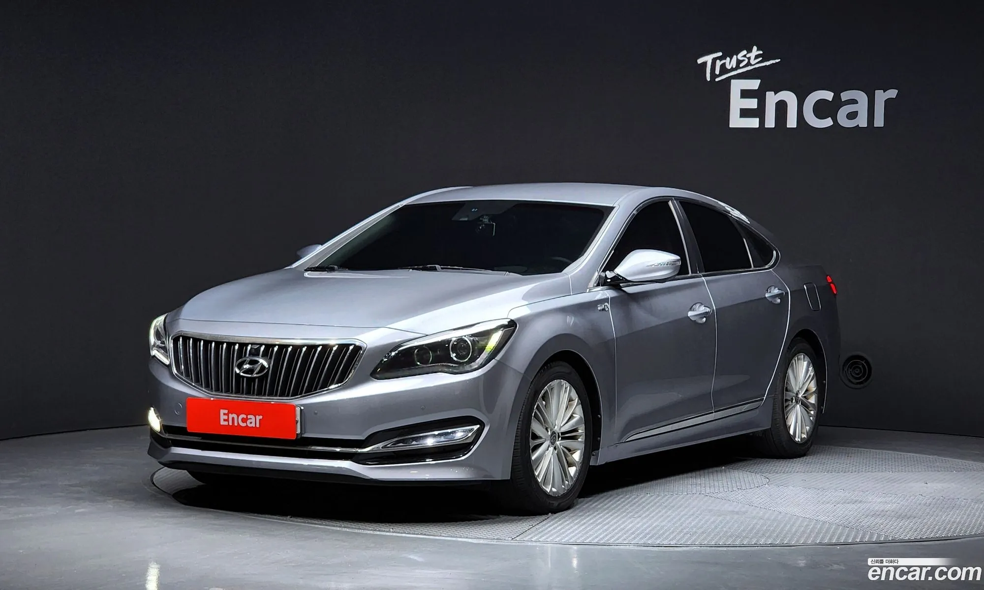 Hyundai Aslan 2015 — 8
