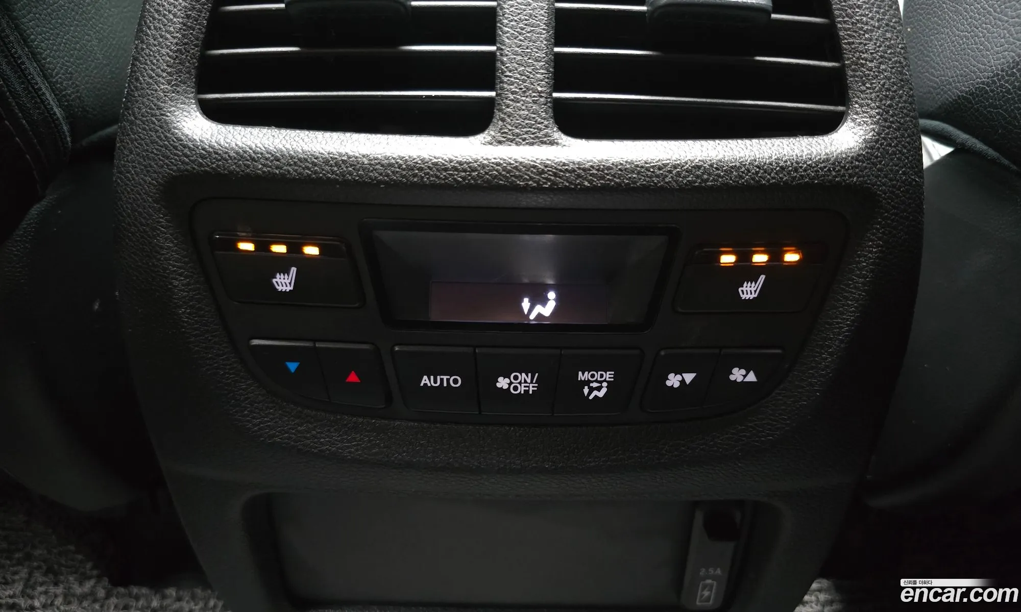 Honda Pilot 2017 5FNYF6850HB201171 — 12