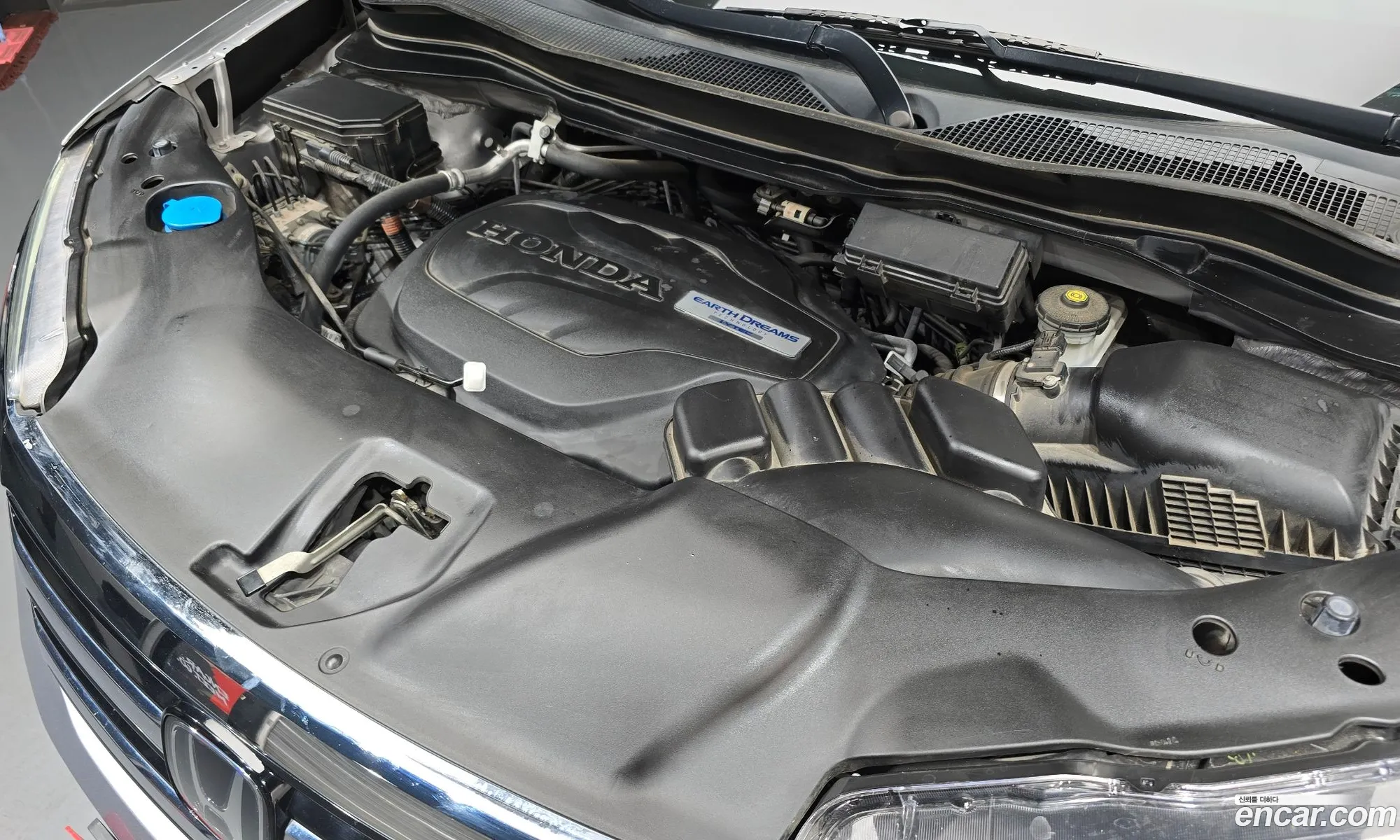 Honda Pilot 2017 5FNYF6850HB201171 — 15