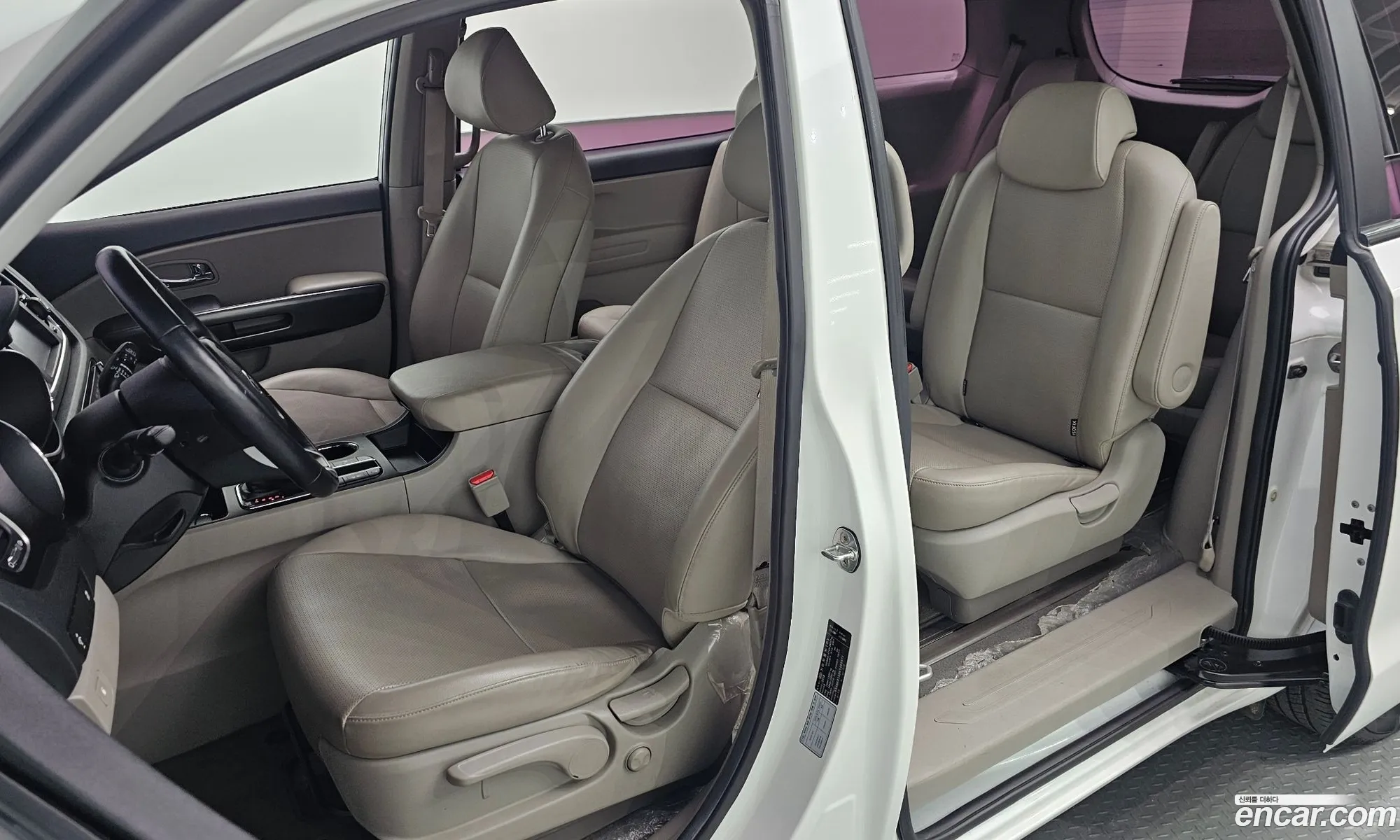 Kia Carnival 2018 — 13