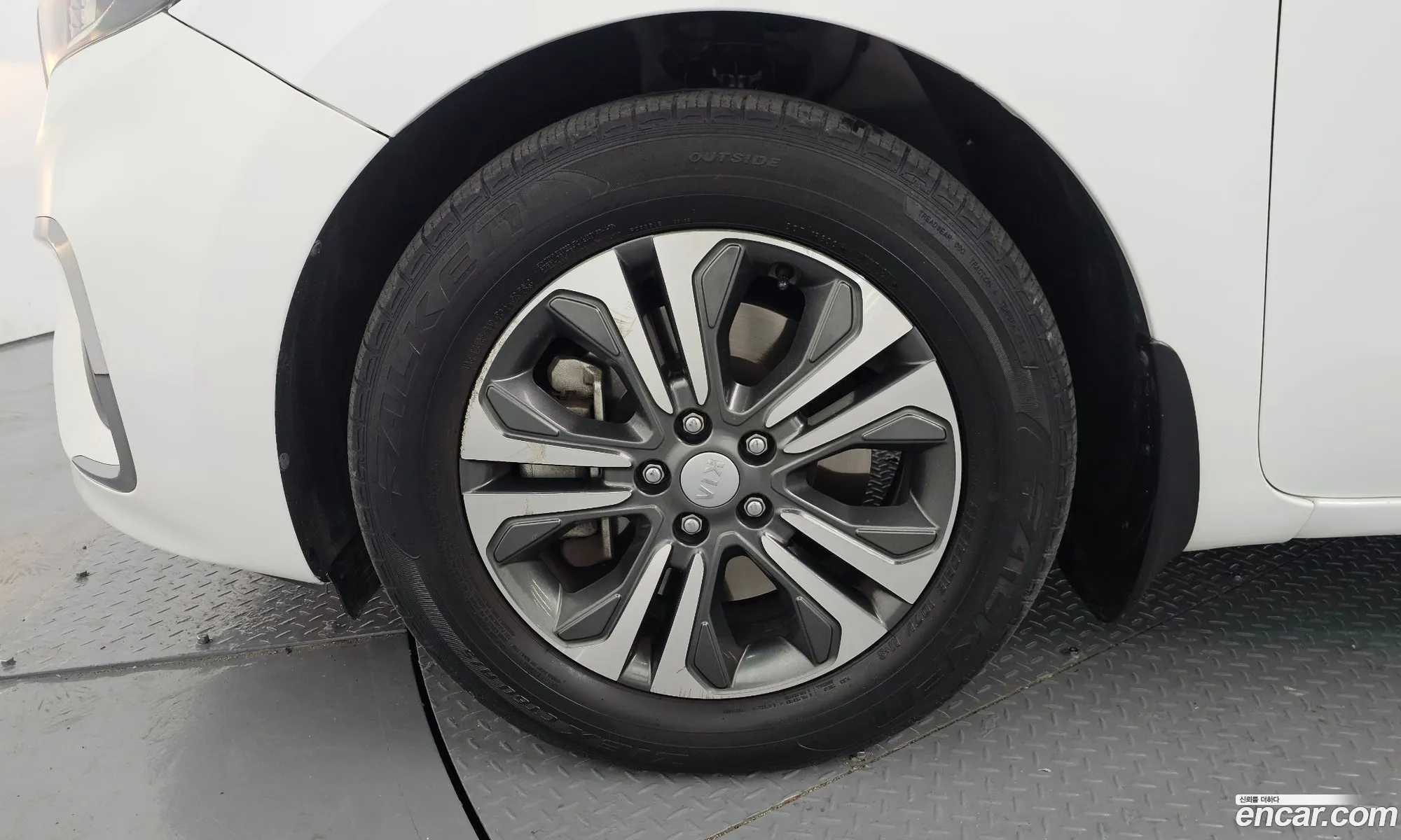 Kia Carnival 2018 — 15