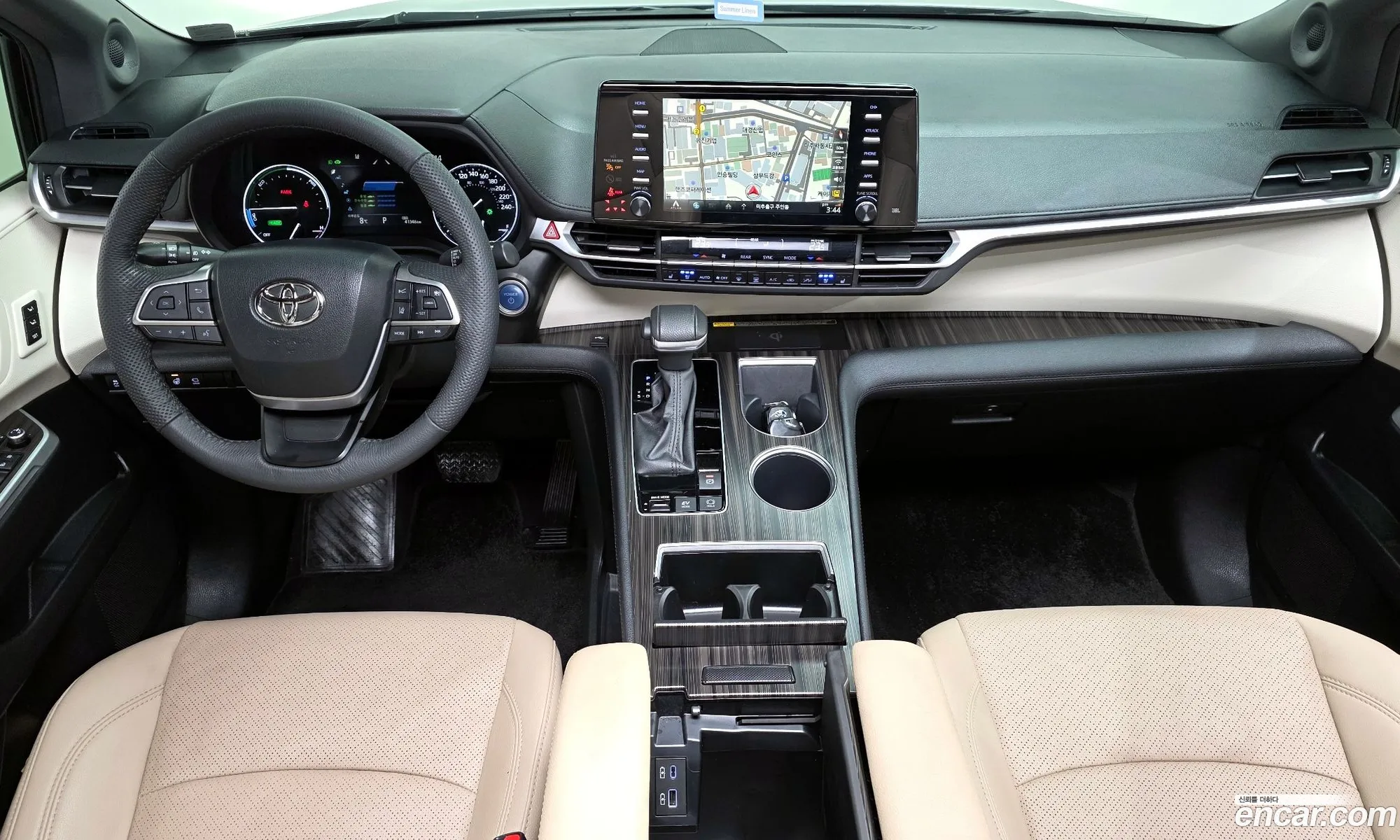 Toyota Sienna 2024 — 14