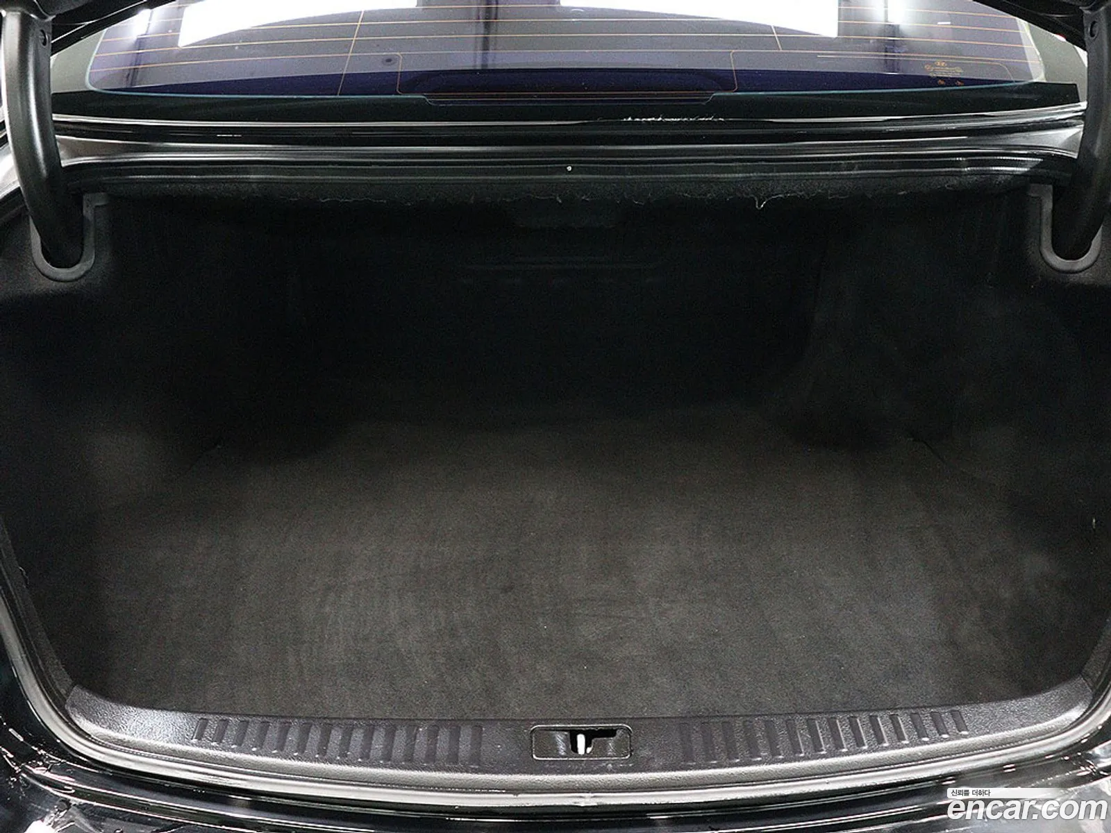 Hyundai Genesis 2011 — 7