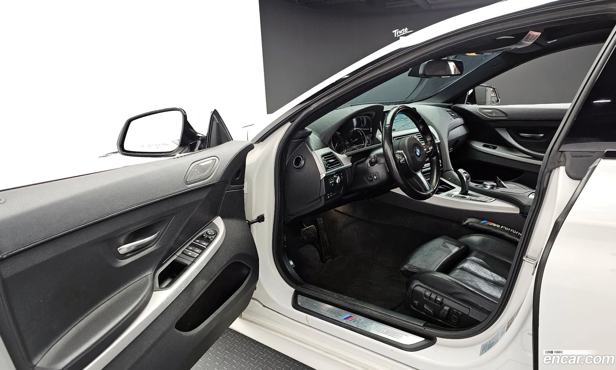 BMW 6 Series 2016 WBA6E4102GG378479 — 13