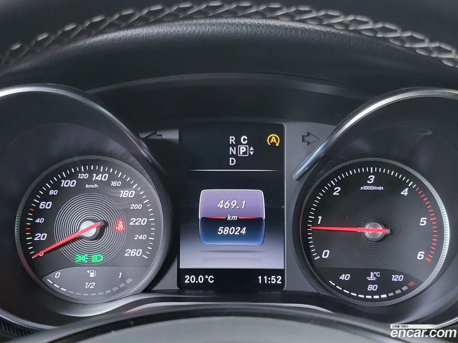 Mercedes-Benz V-Class 2015 — 13
