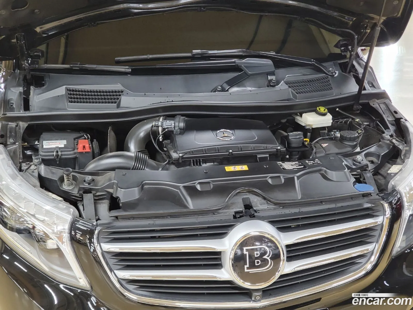 Mercedes-Benz V-Class 2015 — 8