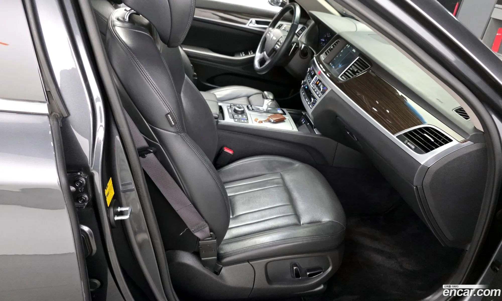 Genesis G80 2018 — 14