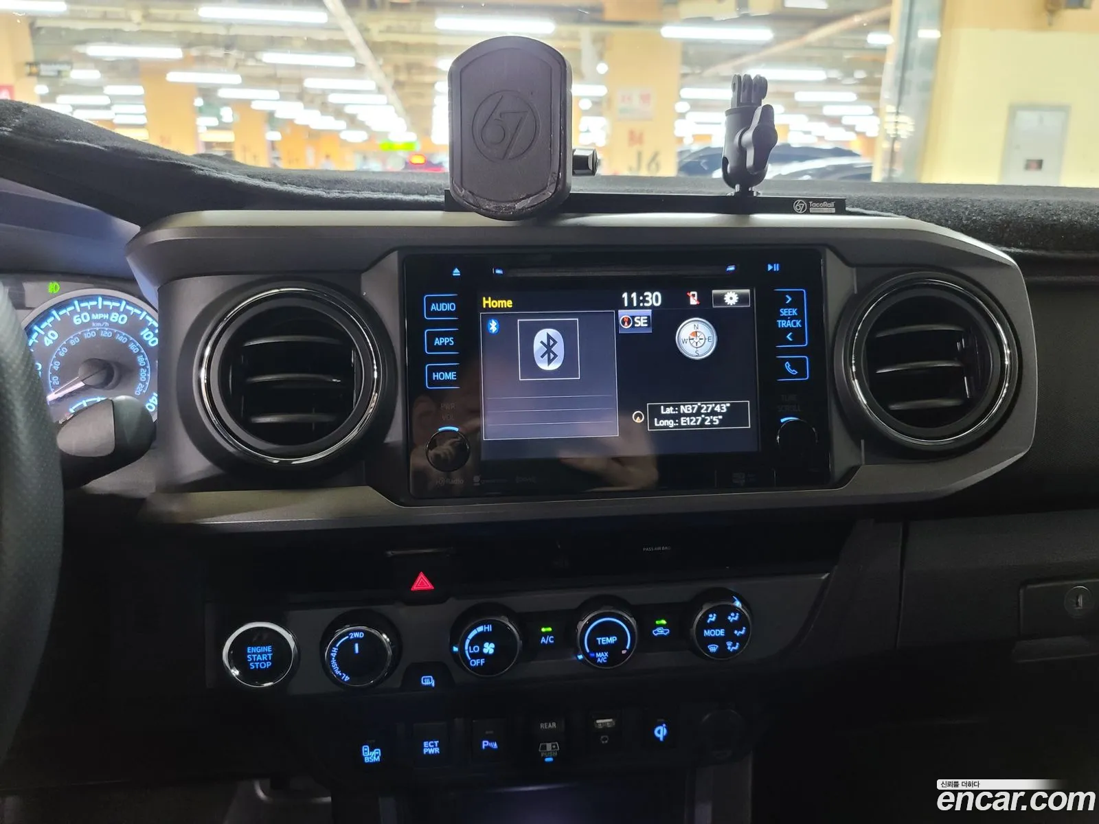 Toyota Tacoma 2018 — 13