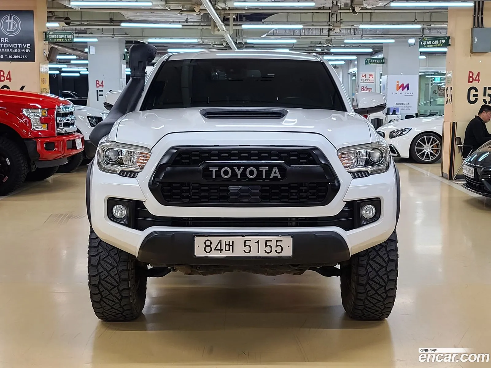 Toyota Tacoma 2018 — 10